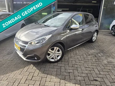 Peugeot 208 1.2 83PK Signature | 2E EIGENAAR | 12MND GARANTIE | NW DIST RIEM | NAVI |