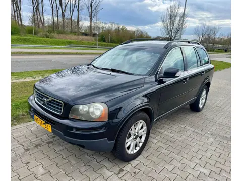 Volvo XC90 2.5 T Momentum