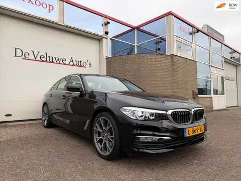 BMW 5-serie 530e iPerformance Executive|Camera|LED|Navi|Carplay