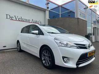 Toyota Verso 1.8 VVT-i Business|Trekhaak|Cruise|Pano dak|