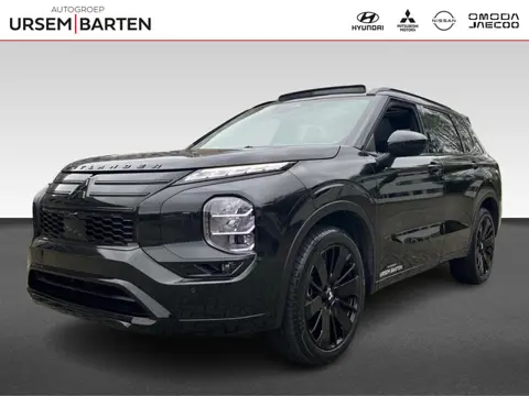 Mitsubishi Outlander 2.4 PHEV Instyle Black Badge edition | Unieke uitvoering |