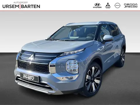 Mitsubishi Outlander 2.4 PHEV First Edition Tot € 6.500,- VOORDEEL!