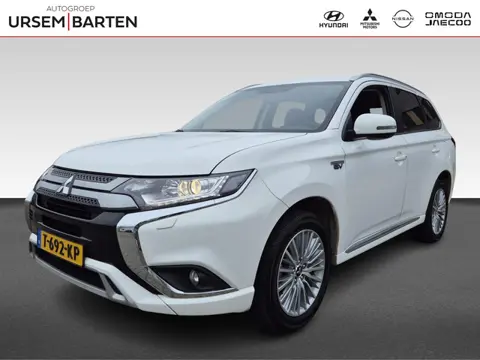 Mitsubishi Outlander 2.4 PHEV Pure (bj 2020, automaat)
