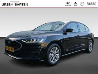 Ford Focus 1.0 EcoBoost Hybrid Titanium | Navigatie | Parkeersensoren | Cruisecontrol |