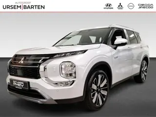 Mitsubishi Outlander PHEV First Edition € 6.500,- korting! Van €58.430 voor € 51.930!
