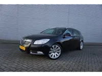 Opel Insignia Sports Tourer 1.6 T Cosmo Climate / Navi / Cruise / Leder / Parkeers. / Stoevlerw. / T