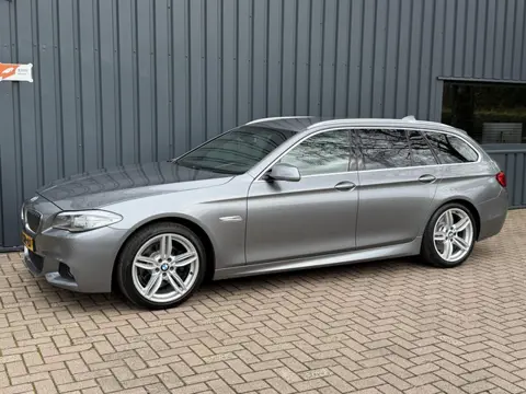 BMW 5-serie Touring 520i High Executive M-PAKKET!/NAP!/NAVI!/