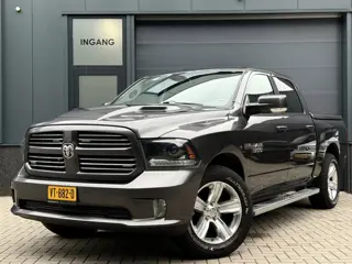 Dodge Ram 1500 5.7 V8 HEMI Quad Cab 6'4