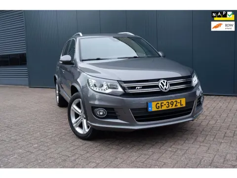 Volkswagen Tiguan 1.4 TSI R-Line Edition Automaat. 1800 kg trekgewicht.