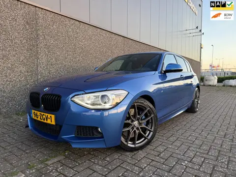 BMW 1-serie 116i Upgrade Edition/M-Pakket/NL AUTO/2de eigenaar?