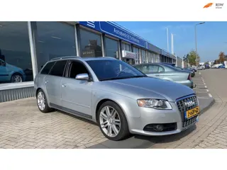 Audi A4 Avant 4.2 V8 S4 quattro