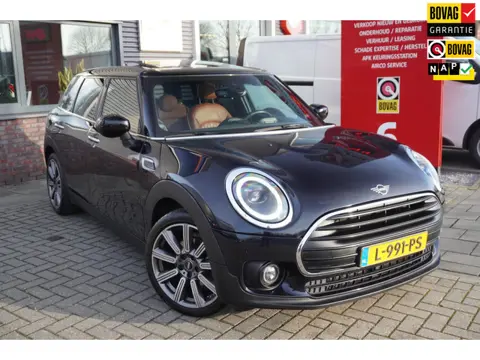 Mini Clubman 1.5 Cooper Richmond Park Edition / Pano / Leder / Carplay / Camera / HK / Dealer onderh