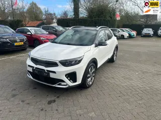 Kia Stonic 1.0 T-GDi MHEV GT-Line automaat , navigatie , pdc voor en achter met camera
