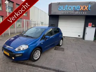 Fiat Punto Evo 1.4 Dynamic CLIMATE CONTROL I TREKHAAK I LMV I FIJN RIJDENDE AUTO DISTRIBUTIE-RIEM IN