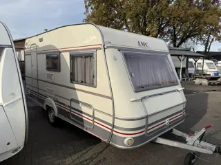LMC Luxus 430 VASTBED ZITJE LUIFEL