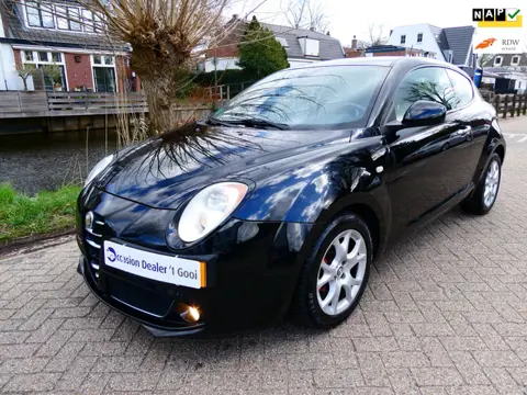 Alfa Romeo MiTo 1.4 Distinctive 105pk Clima Cruise Leder Geen import