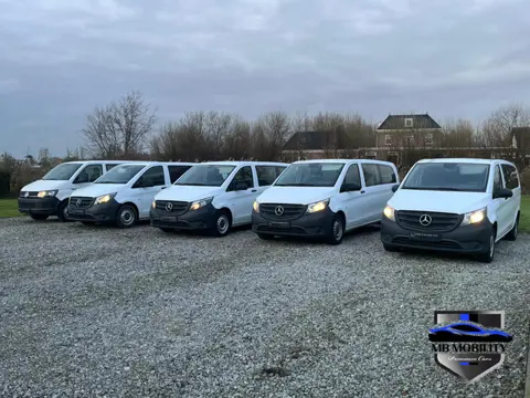 Mercedes-Benz Vito Tourer 109 BlueTEC Base Extra Lang Bj: 2017 / 9 persoons / N.A.P