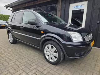 Ford Fusion 1.6-16V Futura *NIEUWE APK*