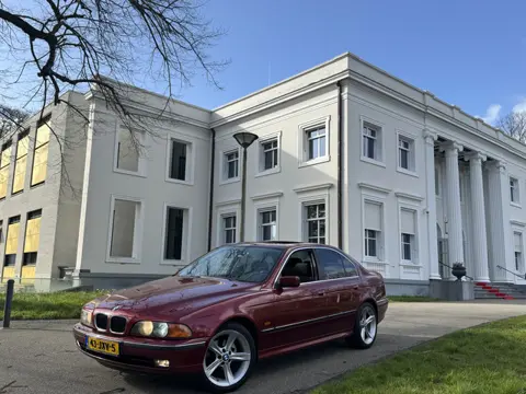 BMW 5 Serie 528 i 6 CIL E39 SLECHTS 8.000 KM P/JR !