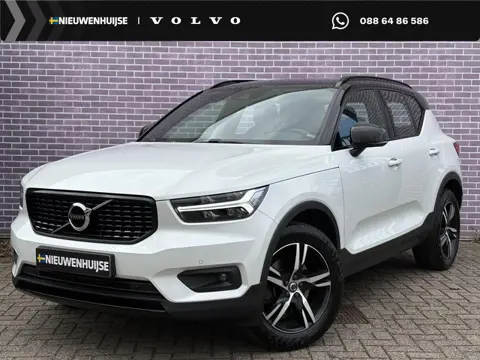 Volvo XC40 2.0 T4 R-Design | LED | Adaptieve cruise control | Blis | Elektrische achterklep | verwar