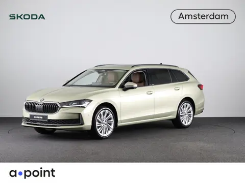 Škoda Superb First Edition Combi 1.5 TSI m-HEV 150pk DSG-7 | Panoramadak | Leder | Light & View |
