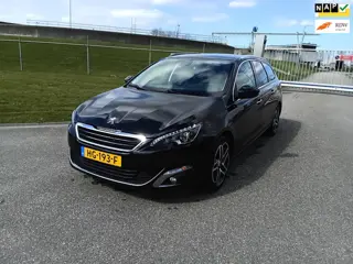 Peugeot 308 SW 1.2 PureTech Blue Lease Premium ADVERTENTIE LEZEN!!