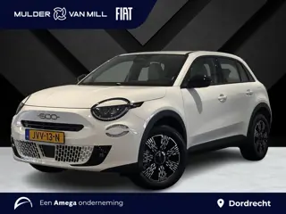 Fiat 600 Urban 1.2 Hybrid 145pk e-DCS6 | 8 JAAR GARANTIE! | APPLE CARPLAY / ANDROID AUTO | CLIMA | P