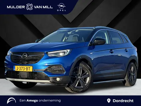 Opel Grandland X 120 Edition 1.2 Turbo 130pk | SIDESTEPS | AGR-STOEL  | ALL SEASON BANDEN | CAMERA |