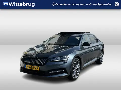 Škoda Superb 1.4 TSI iV Sportline Business / AUTOMAAT/ PANO/ ELEK.KLEP/ DCC/ MEMORYSEAT/ STOELVERWAR