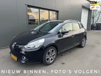 Renault Clio Estate TCe 90 Night&Day / Navigatie / Parkeersensoren achter!