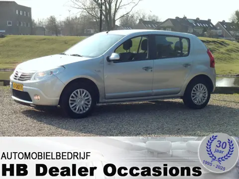 Dacia Sandero 1.6 Lauréate - Airco (bj 2008)