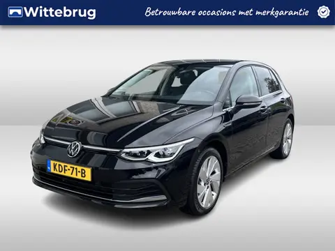 Volkswagen Golf 1.5 eTSI Style / AUTOMAAT/ PARK. SENSOREN + CAMERA/ CRUISE/ NAVI/ APP-CONNECT/ CLIMA
