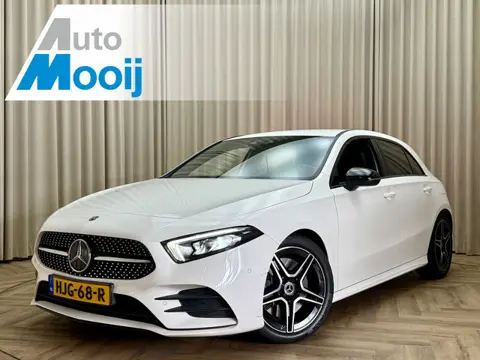 Mercedes-Benz A-Klasse 250 *AMG* Leder/Alcantara / 225PK / Camera / Full LED / Cruise / Navigatie / 