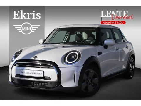 Mini 5-deurs 1.5 Cooper Classic | Cruise Control | Parkeersensor Achter | LED Koplampen | Lentevoord