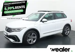 Volkswagen Tiguan 1.4 TSI eHybrid R-Line Business+ | 245 PK | SoH 94% | Panoramadak | Matrix LED kop