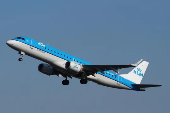 Fly Drive Belfast City Airport met KLM