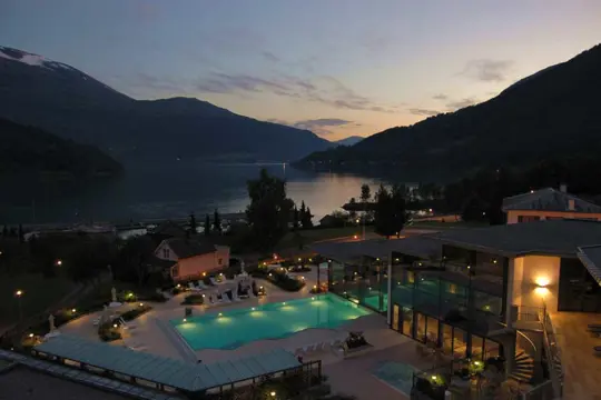 Autorondreis ervaar luxe Noorwegen