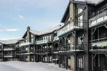 Dalaviste Appartementen, Stöten