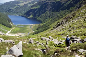 Glendalough & Wicklow Mountains vanuit Dublin