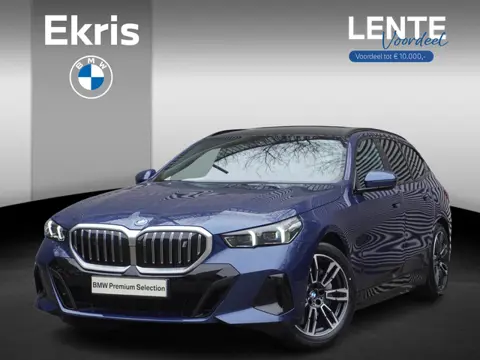 BMW i5 Touring eDrive40 M Sportpakket | Comfort Pack | Trekhaak met elektrisch wegklapbare kogel | G