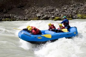 River Rafting vanuit Varmahlid