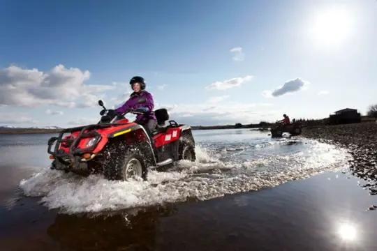 ATV quad bike & buggy tours vanuit Mosfellsbaer