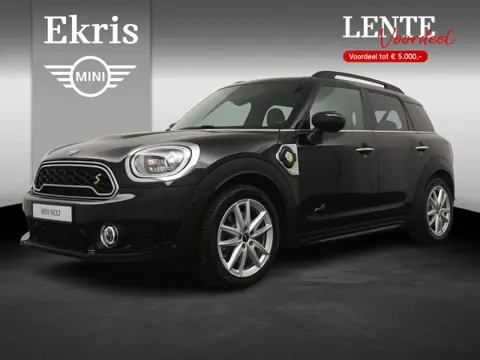 MINI Countryman Cooper SE ALL4 Chili | Achteruitrijcamera | Panoramadak | Stoelverwarming | Adaptive