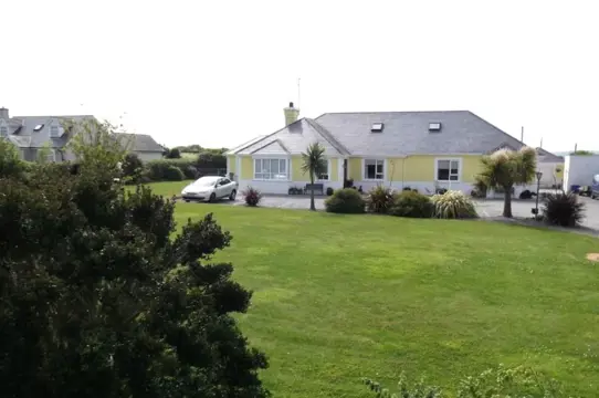 Ashley Lodge B&B - Rosslare