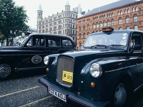 Belfast Black Cab tour