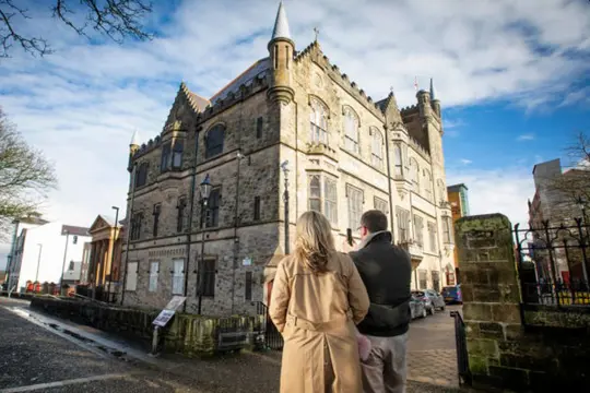 Visit Derry Pass - Derry