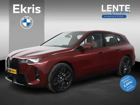 BMW iX xDrive45 101 kWh | M Sportpakket Pro | Comfort Access | Trekhaak | Driving Assistant Prof. | 