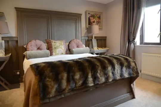 The Old Schoolhouse Inn - Comber