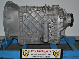 Versnellingsbak Volvo AT-2412-D