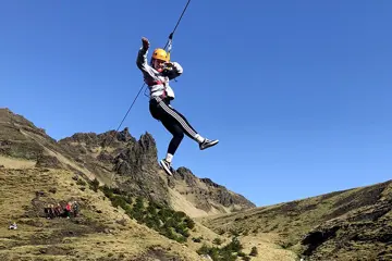 Zipline vanuit Vik